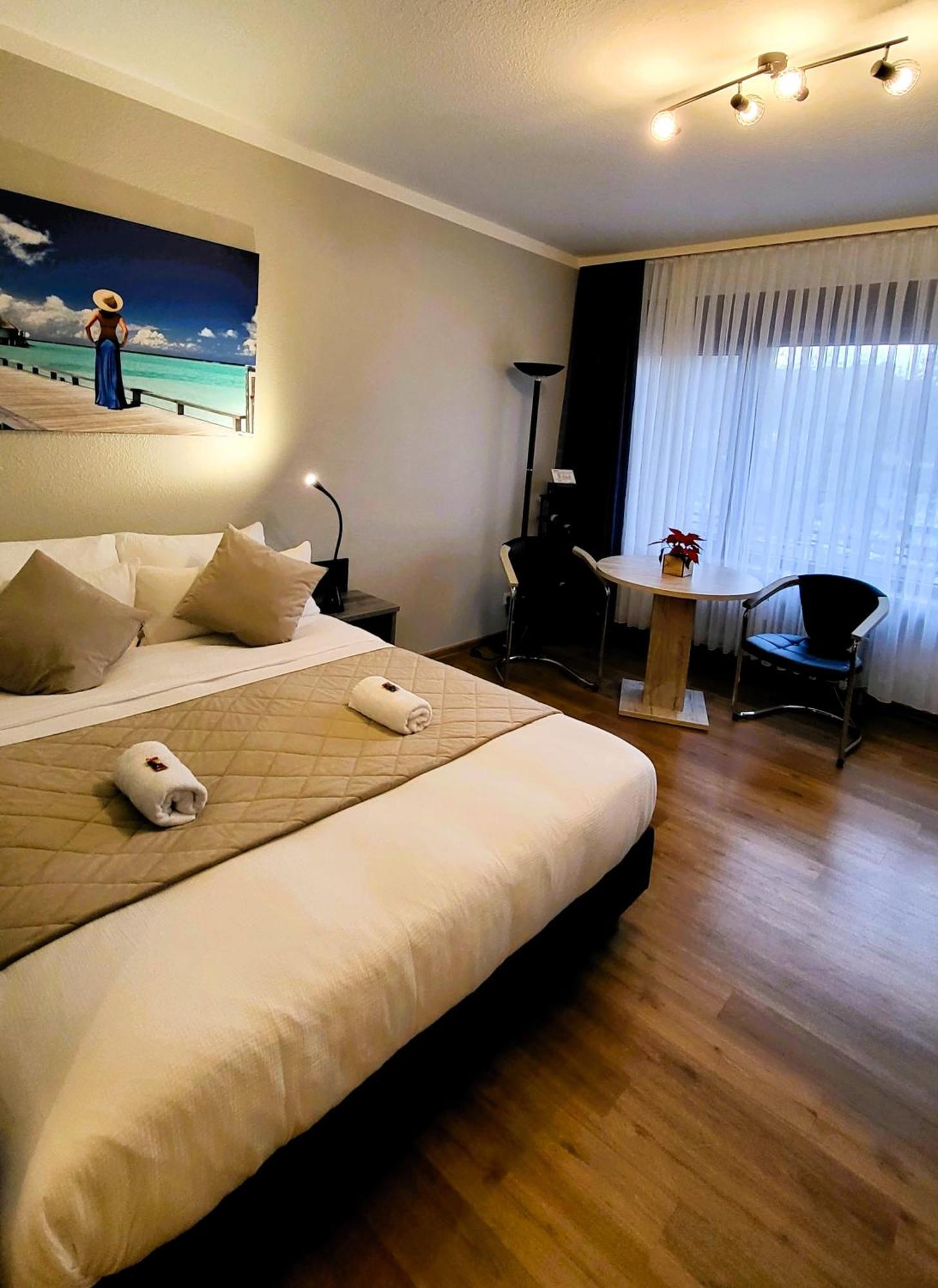 Apartment Mit Balkon Am Rhein Koblenz  Luaran gambar
